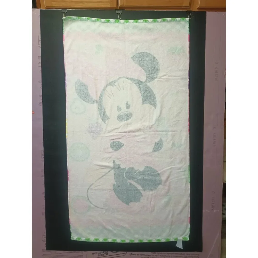 Disney Store Kid‎ Mixed Fruit Minnie Mouse One Size 100% Cotton Beach Towel
